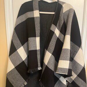 Black & White Winter Poncho